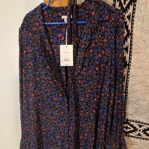 Free Assembly, red and blue flowers, Size: XL